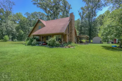 231 Grant Cir, Doyline, LA 71023