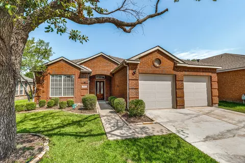 10517 Woodlands Trl, Rowlett, TX 75089