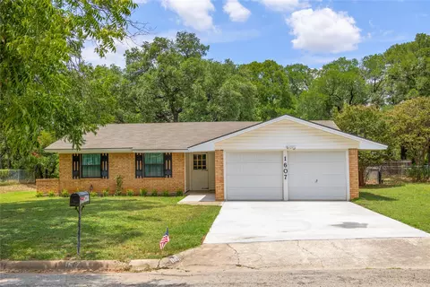 1607 Oakland Ter, Brownwood, TX 76801