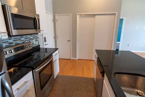 3025 Bryan St #3A, Dallas, TX 75204