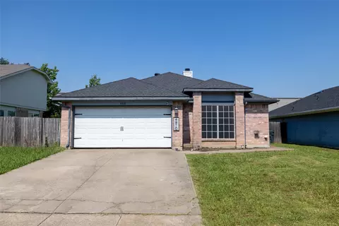 4810 Abbott Ave, Arlington, TX 76018
