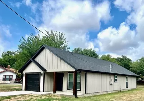 711 S Daugherty, Eastland, TX 76448