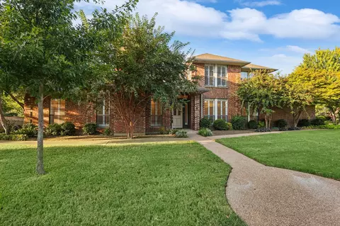 84 Legend Rd, Benbrook, TX 76132