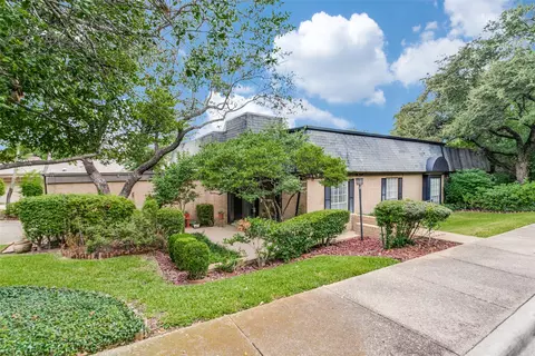 10431 Pagewood Dr, Dallas, TX 75230