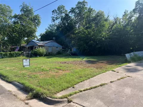 831 Fisher St, Sulphur Springs, TX 75482