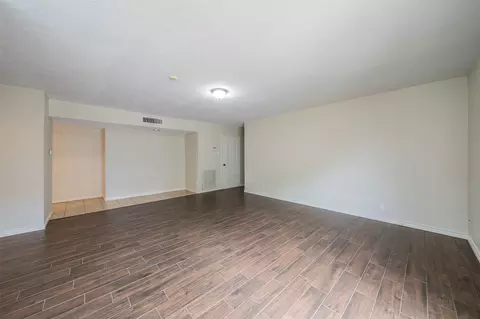5045 Shannon Dr, The Colony, TX 75056