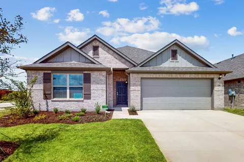 208 Grace Ln, Justin, TX 76247