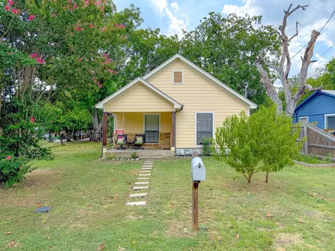 401 Huron St, Cleburne, TX 76031 photo 23