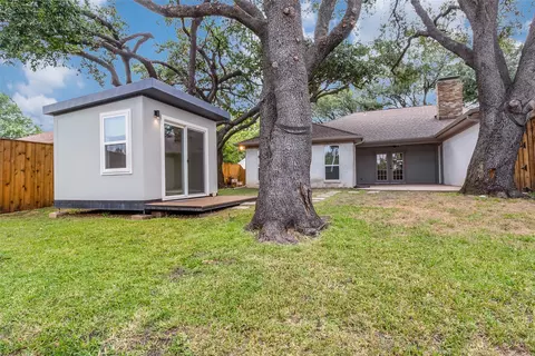 902 E Berkeley Dr, Richardson, TX 75081 photo 25