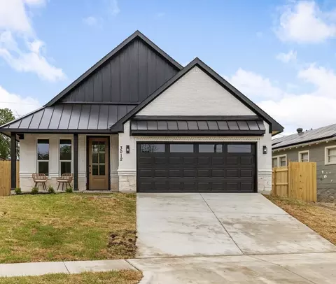 3012 Ross Ave, Fort Worth, TX 76106