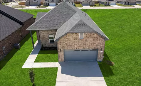 118 Hesed St, Greenville, TX 75402
