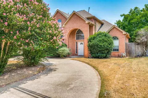 2317 Perkins Pl, Arlington, TX 76016