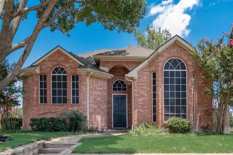 1028 Winchester Ln, Mesquite, TX 75181