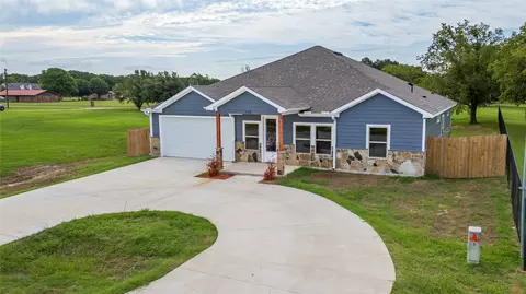 1458 Vz County Road 3502, Wills Point, TX 75169