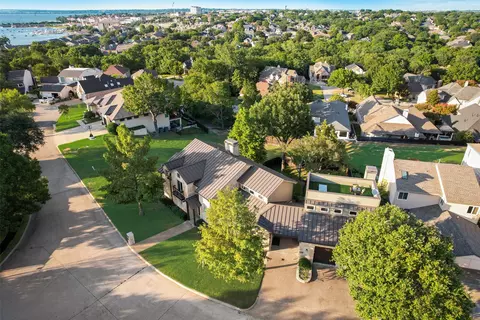 422 Columbia Dr, Rockwall, TX 75032