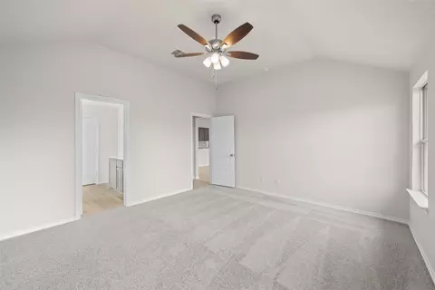 Bedroom - 1915 Chippewa Dr, Cleburne, TX 76036 photo 4 of 4