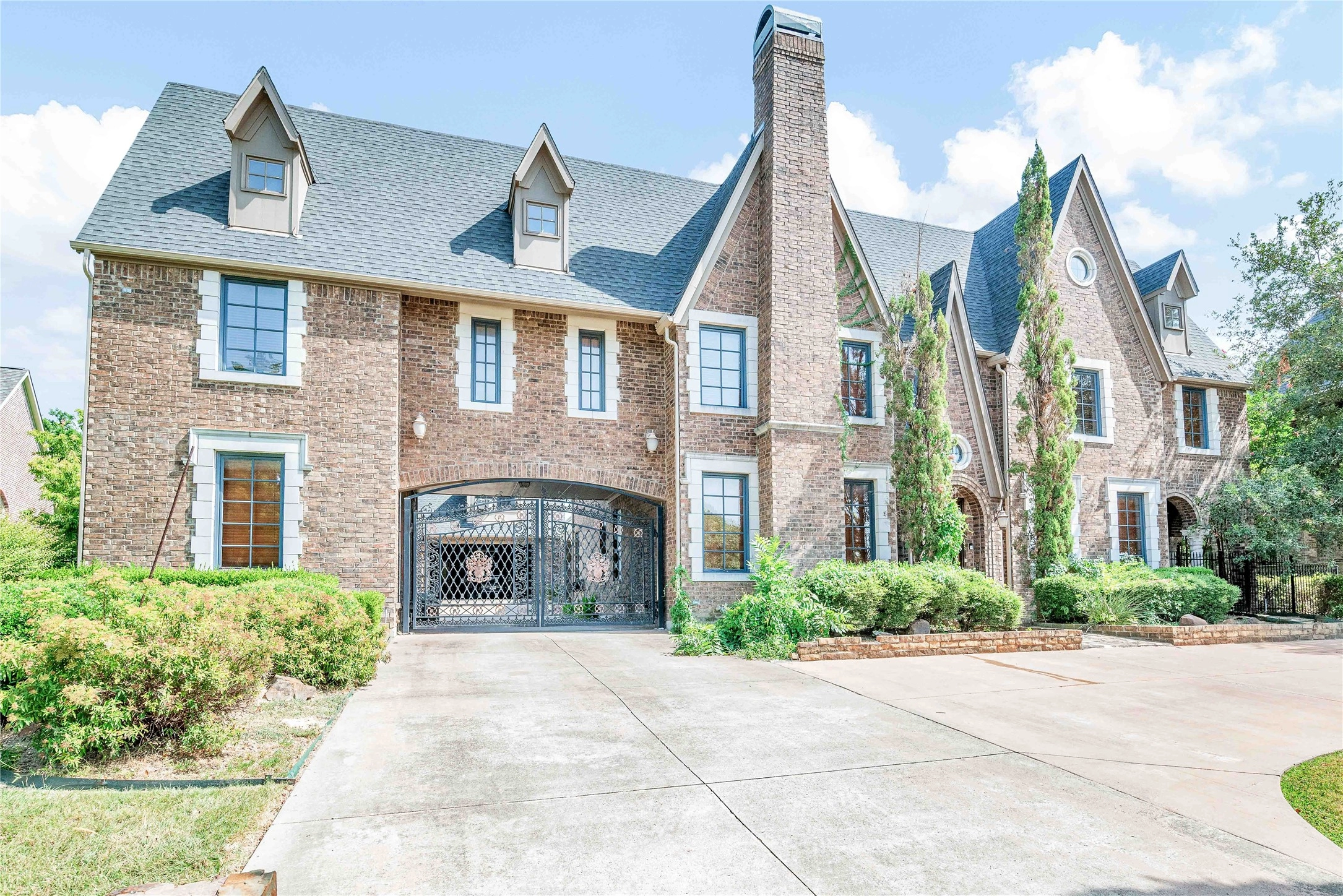 22 Dunrobin  