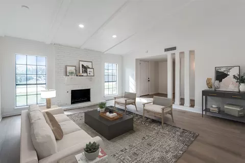 3715 Puerto Rico Dr, Dallas, TX 75228