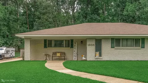 1305 Mark Dr, Minden, LA 71055 photo 2