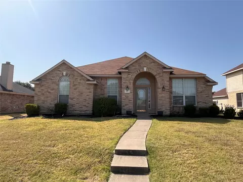 231 Trees Dr, Cedar Hill, TX 75104