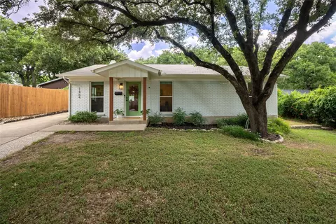 1404 Bluebonnet Dr, Fort Worth, TX 76111