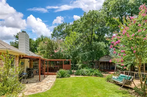 123 Randy Rd, Pecan Hill, TX 75165