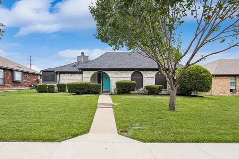 1541 Winter Park Ln, Lewisville, TX 75077