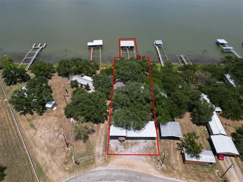 12060 Rosemary Ln, Brownwood, TX 76801