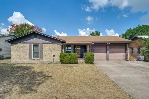 717 Comal Ave, White Settlement, TX 76108