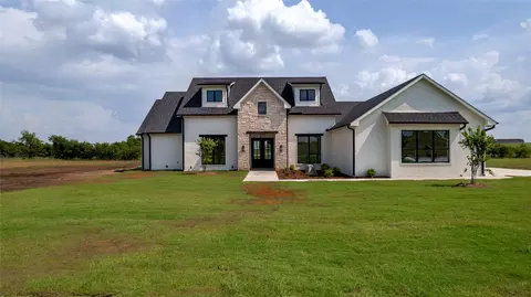 6301 Sage Creek Dr, Godley, TX 76044