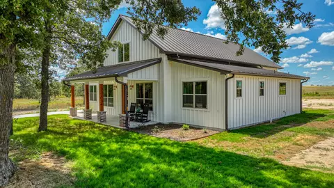 100 Sedona Creek Ct, Poolville, TX 76487