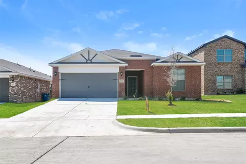 648 Aqueduct Dr, Seagoville, TX 75159