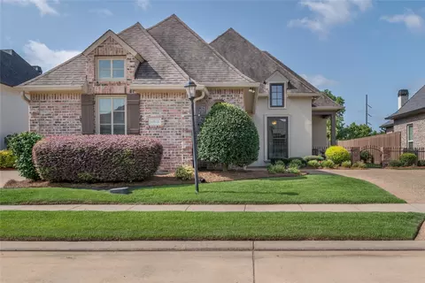 1021 Ursuline Ave, Shreveport, LA 71115