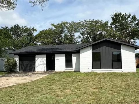 1414 Rutherford Dr, Mesquite, TX 75149