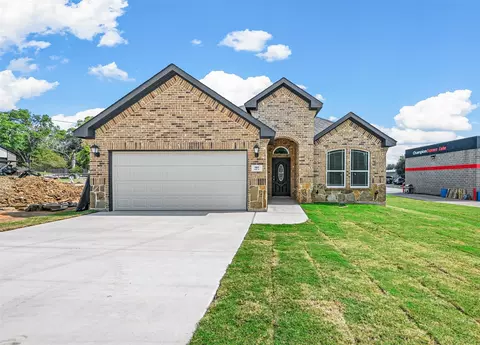 905 Hill St, Grand Prairie, TX 75050