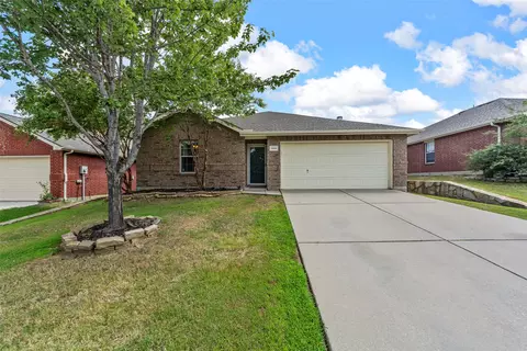1416 Water Lily Dr, Little Elm, TX 75068