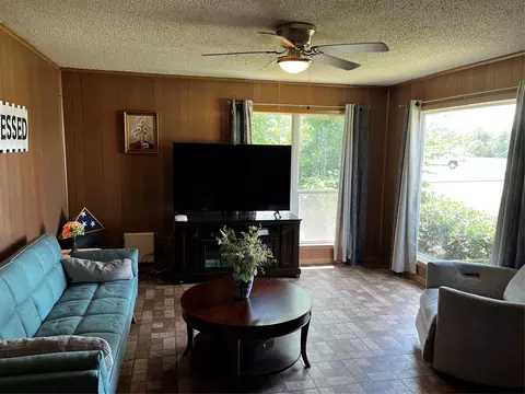 503 E Grand Ave, Comanche, TX 76442 photo 4