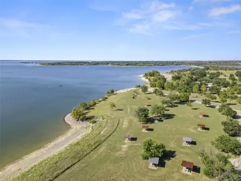 814 Spruce St, Lavon, TX 75166