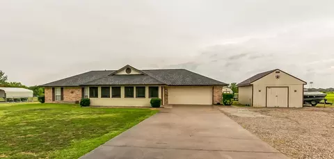 804 East St, Royse City, TX 75189