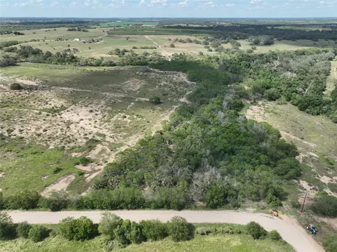 Tr 2 Lozano Road, Poteet, TX 78065