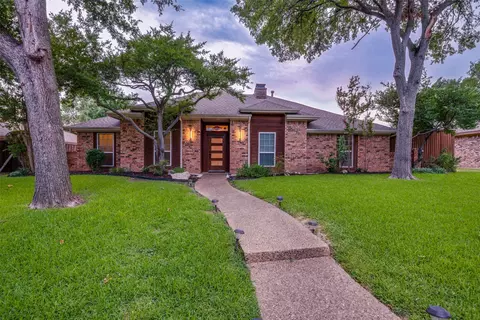 5009 Andover Dr, Plano, TX 75023