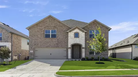 2021 E Hickory Dr, Aubrey, TX 76227