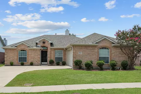5213 Parkplace Dr, Argyle, TX 76226