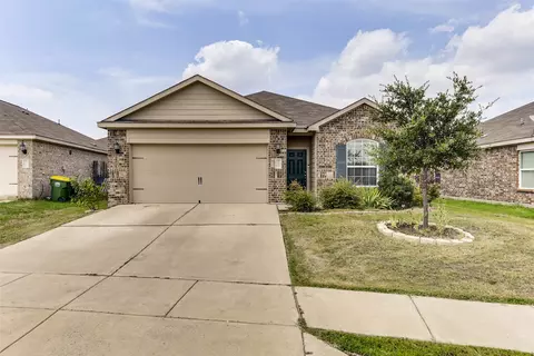 177 Kennedy Dr, Venus, TX 76084