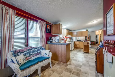 1007 Spring Flower Dr, Krum, TX 76249 photo 16