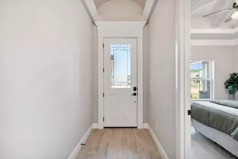 Entry Way - 736 Jameson, Springtown, TX 76082 photo 1 of 5
