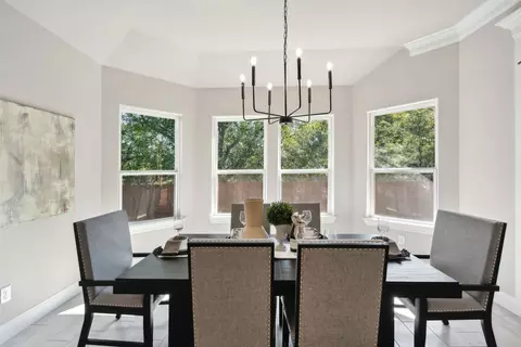 Dining - 736 Jameson, Springtown, TX 76082 photo 1 of 3