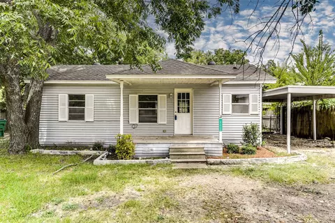 211 N Central Ave, Waxahachie, TX 75165