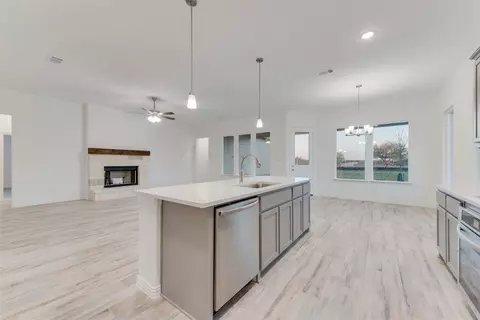 1109 Trinity Dr, Springtown, TX 76082 photo 15