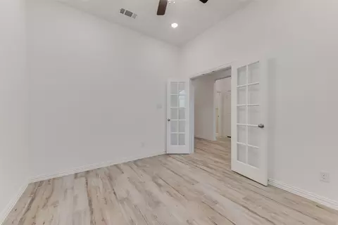 1109 Trinity Dr, Springtown, TX 76082 photo 11